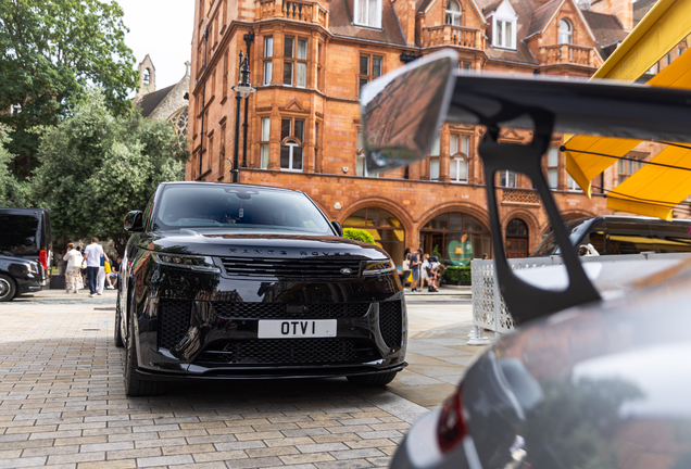 Range Rover Sport SV 2024