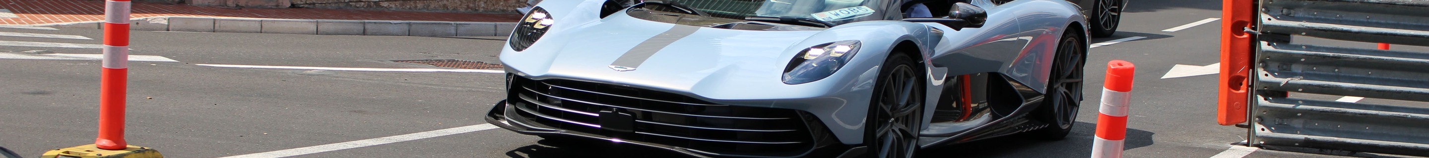 Aston Martin Valhalla