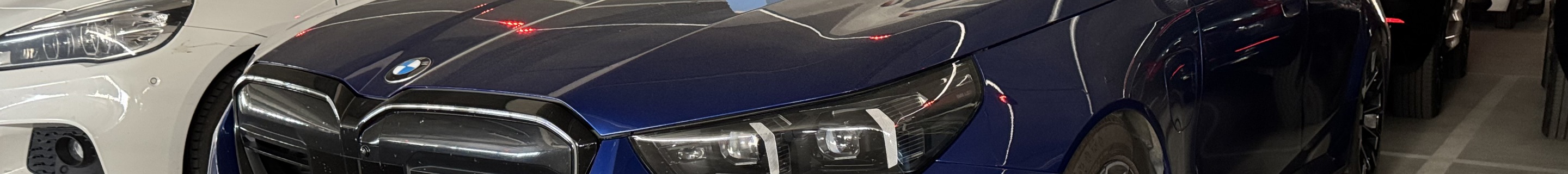 BMW M5 G90