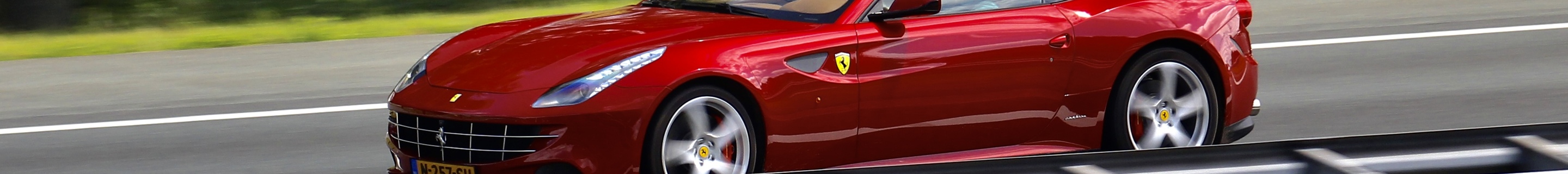Ferrari FF