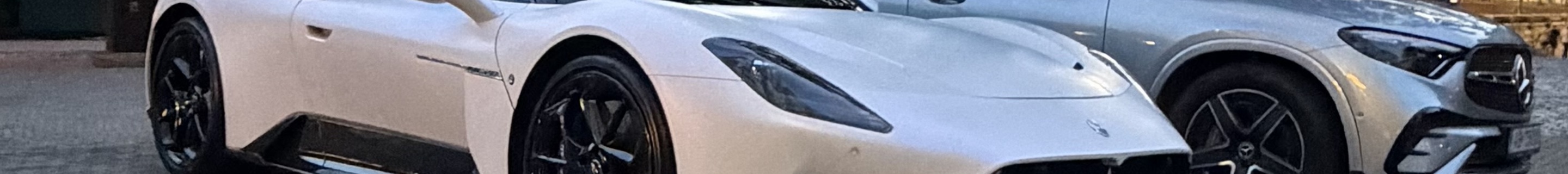 Maserati MC20
