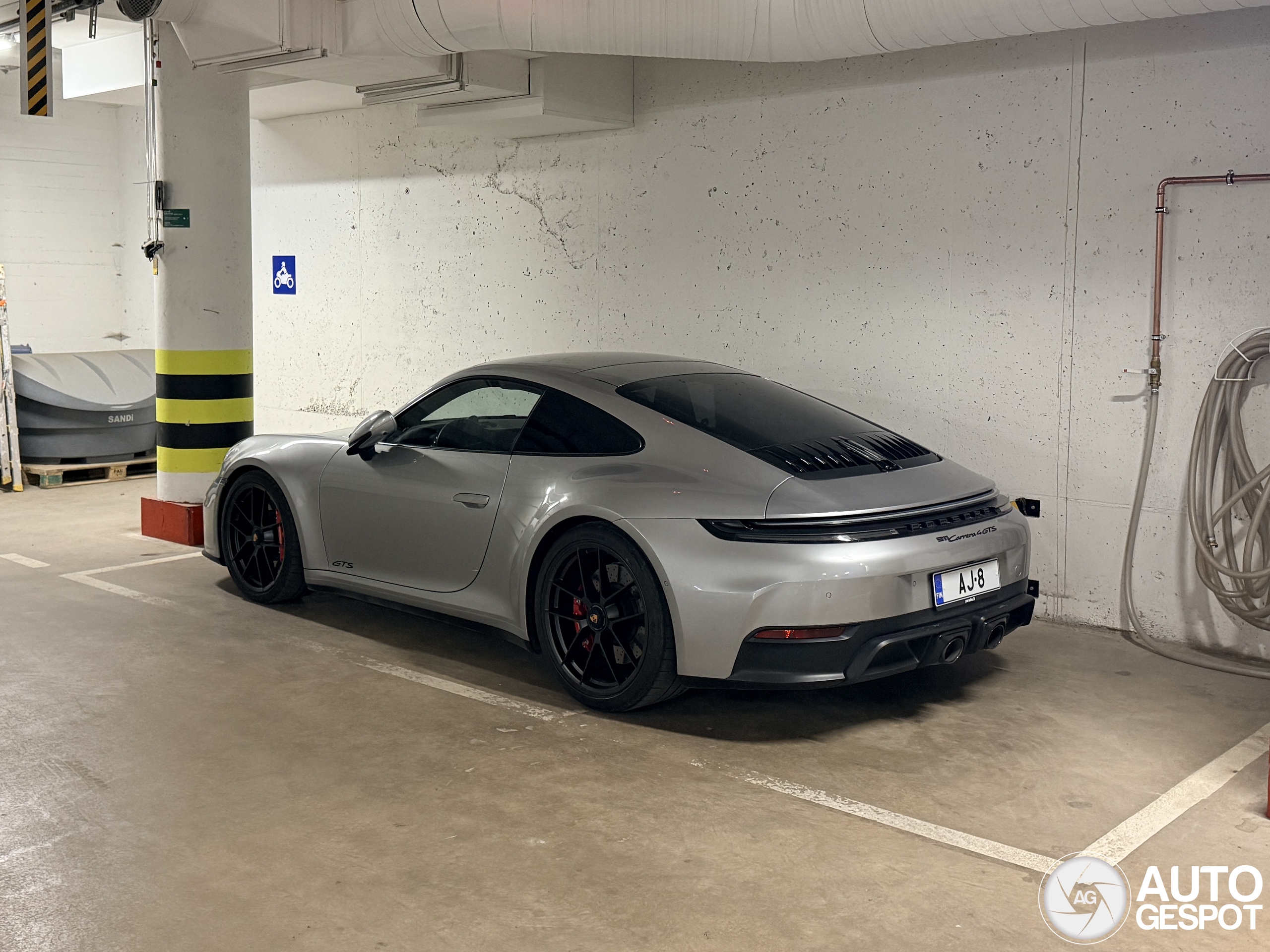 Porsche 992 Carrera 4 GTS MkII