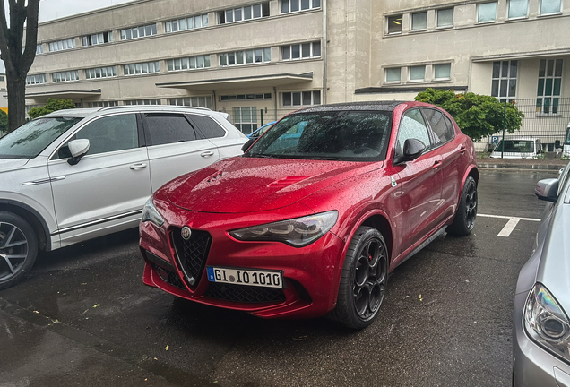 Alfa Romeo Stelvio Quadrifoglio 2023