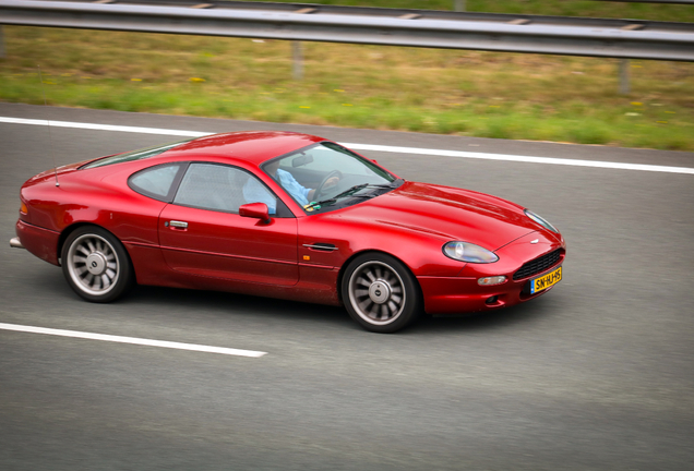 Aston Martin DB7