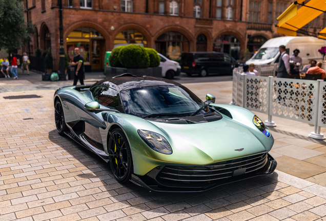 Aston Martin Valhalla