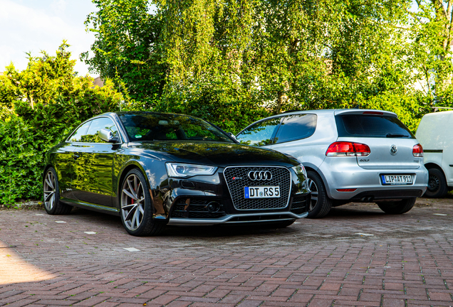 Audi RS5 B8 2012