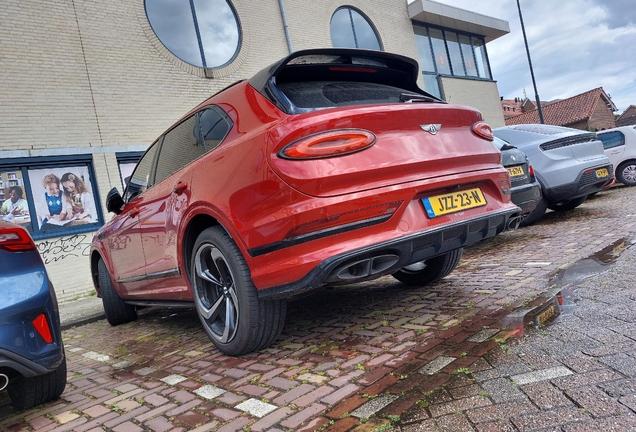 Bentley Bentayga V8 S 2022