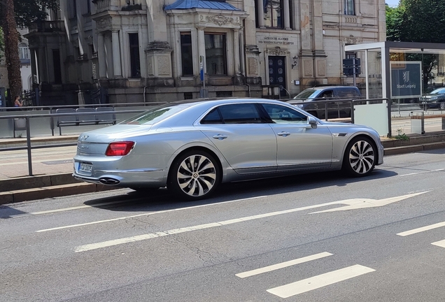 Bentley Flying Spur Hybrid
