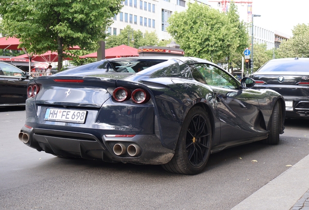 Ferrari 812 GTS