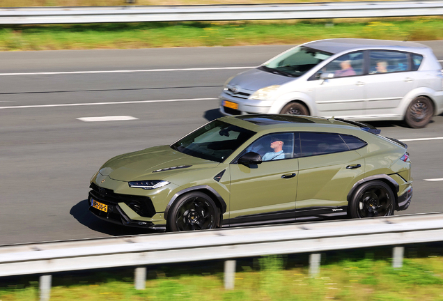 Lamborghini Urus Performante