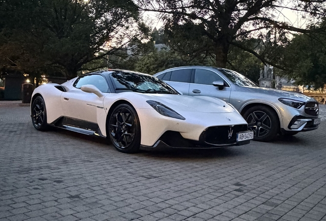 Maserati MC20