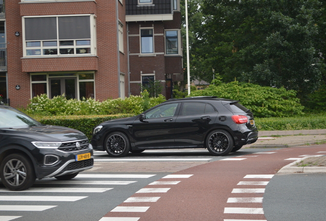 Mercedes-AMG GLA 45 X156