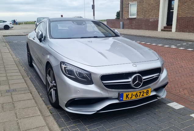 Mercedes-AMG S 63 Coupé C217