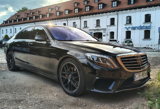 Mercedes-AMG S 63 V222