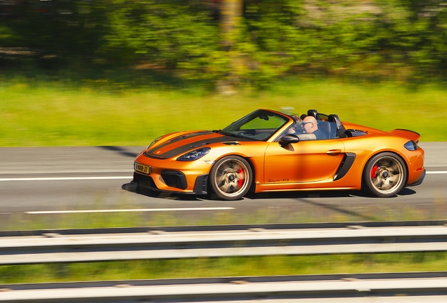 Porsche 718 Spyder RS Weissach Package