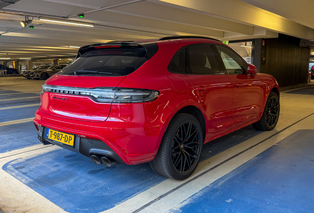 Porsche 95B Macan GTS MkIII