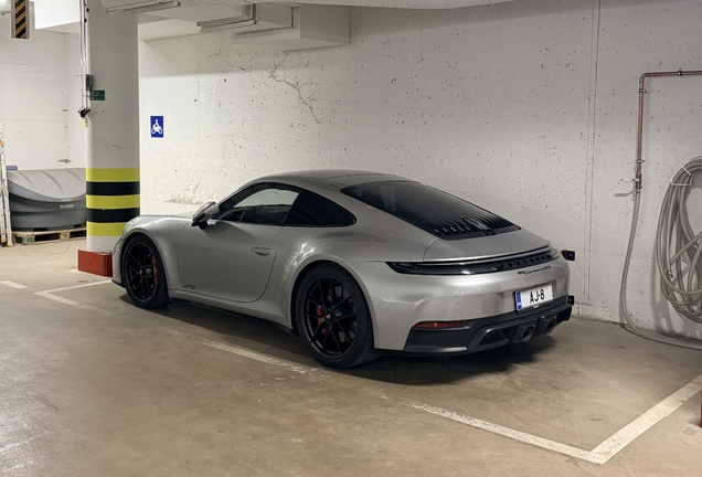 Porsche 992 Carrera 4 GTS MkII