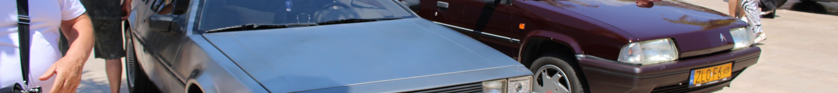 DeLorean DMC-12