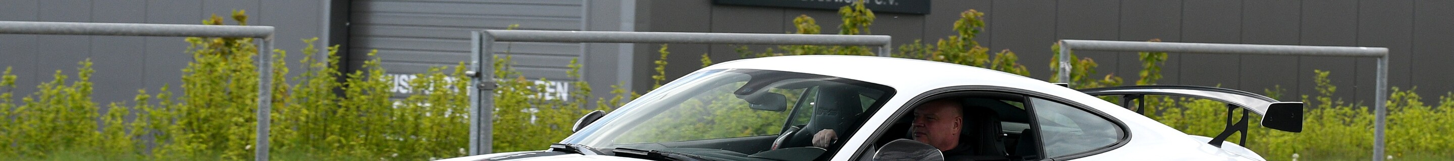 Jaguar XKR-S 2012