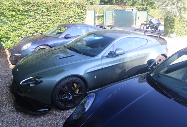 Aston Martin Vantage GT8
