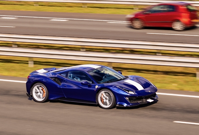 Ferrari 488 Pista