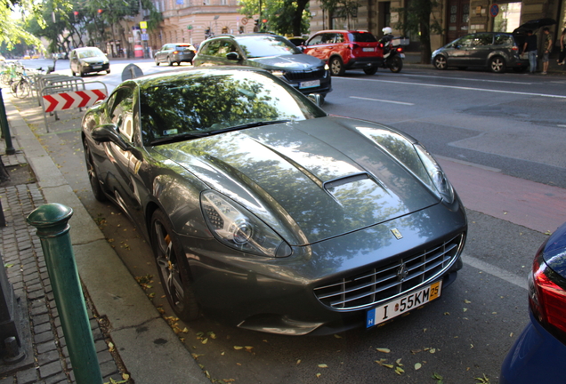 Ferrari California