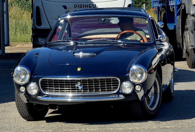 Ferrari GTC4Lusso T