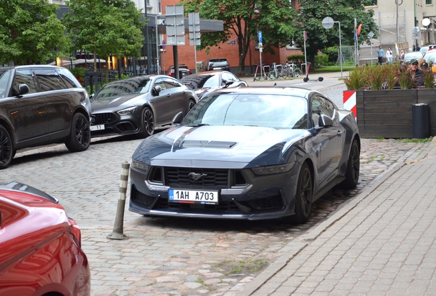 Ford Mustang Dark Horse 2024