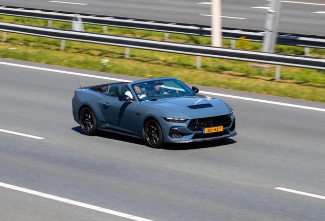 Ford Mustang GT Convertible 2024