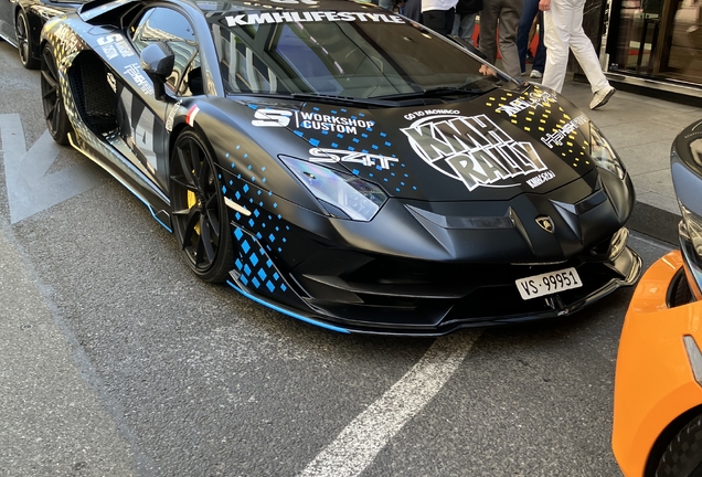 Lamborghini Aventador LP770-4 SVJ