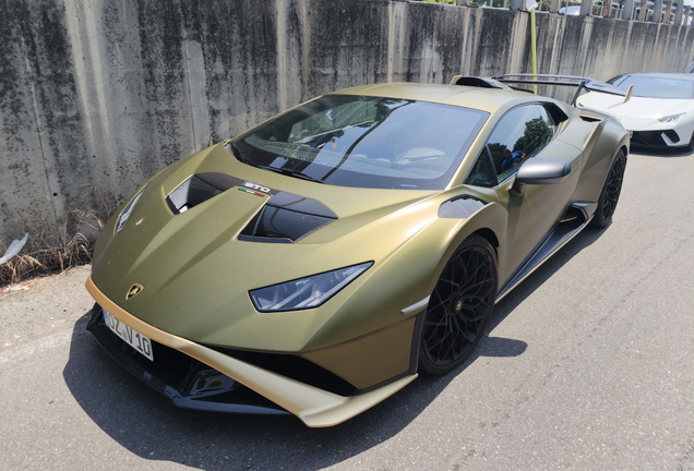 Lamborghini Huracán LP640-2 STO