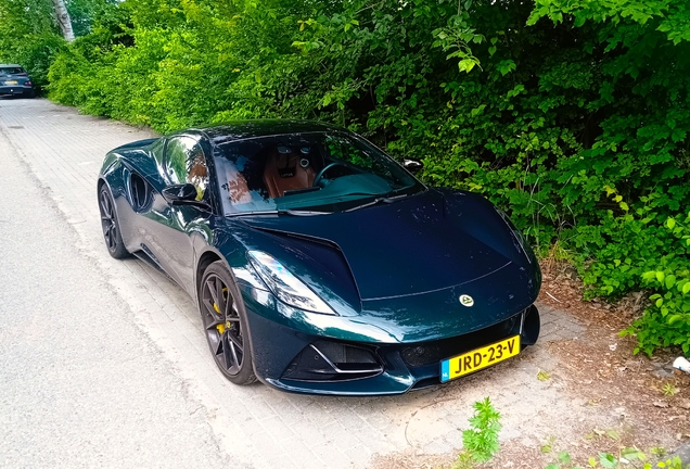 Lotus Emira