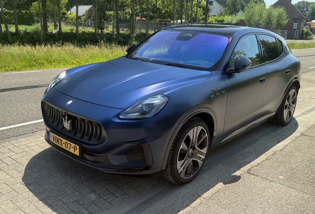 Maserati Grecale Folgore
