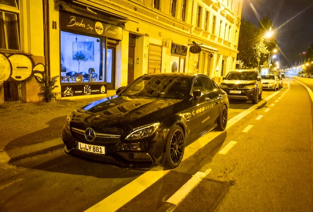 Mercedes-AMG C 63 S W205