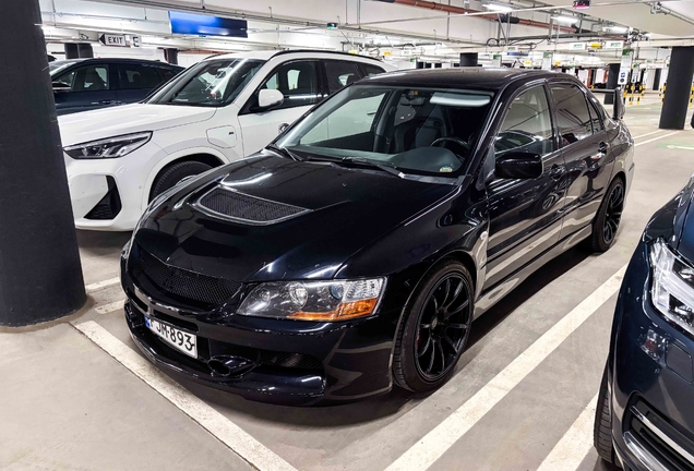 Mitsubishi Lancer Evolution IX
