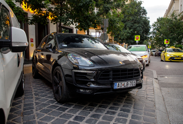 Porsche 95B Macan GTS MkI