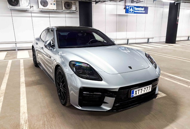 Porsche 972 Panamera Turbo S E-Hybrid