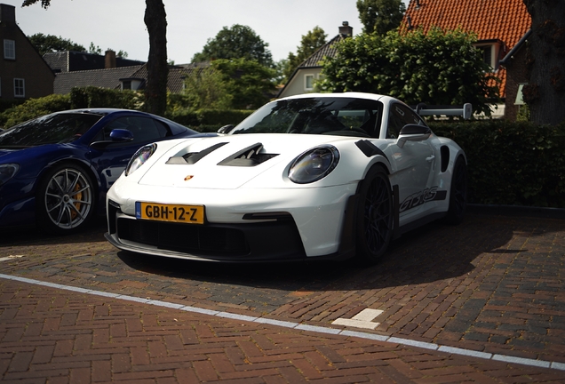Porsche 992 GT3 RS MkI