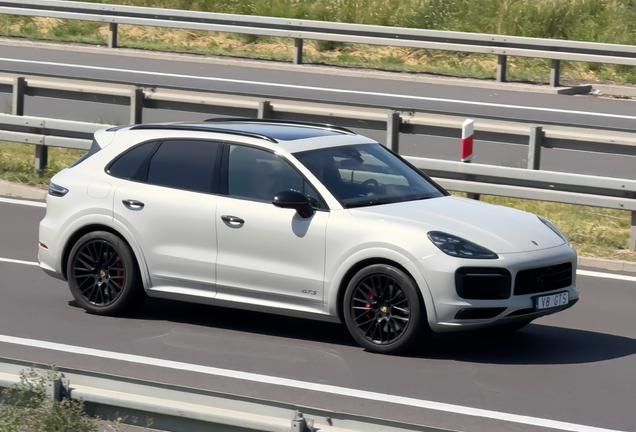 Porsche 9YA Cayenne GTS MkI