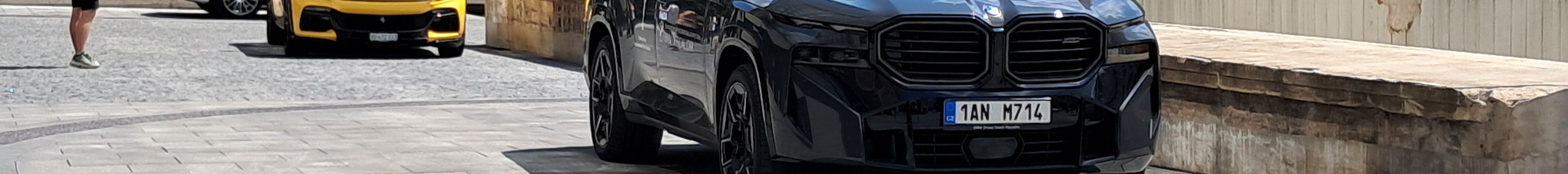 BMW XM G09