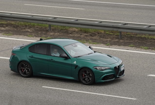 Alfa Romeo Giulia Quadrifoglio 2023