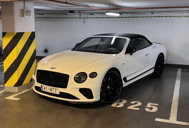 Bentley Continental GTC V8 S 2023