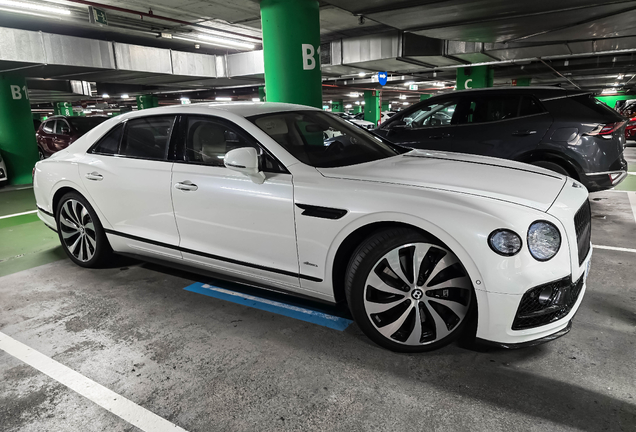 Bentley Flying Spur V8 Azure