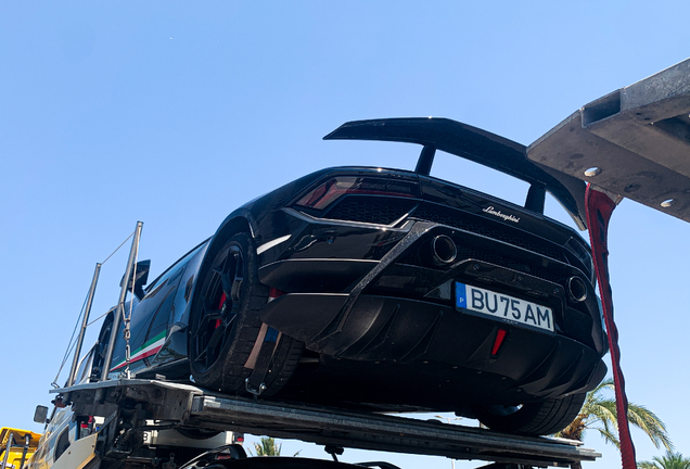 Lamborghini Huracán LP640-4 Performante