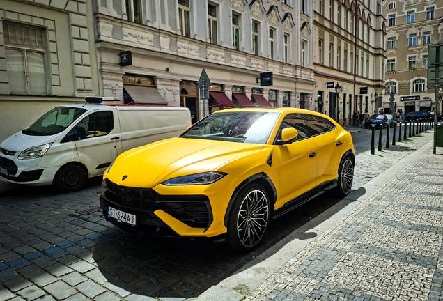 Lamborghini Urus SE