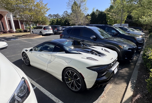 McLaren Artura Spider
