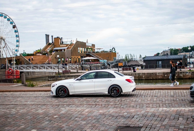 Mercedes-AMG C 63 S W205