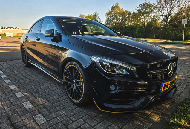 Mercedes-AMG CLA 45 C117 Yellow Night Edition