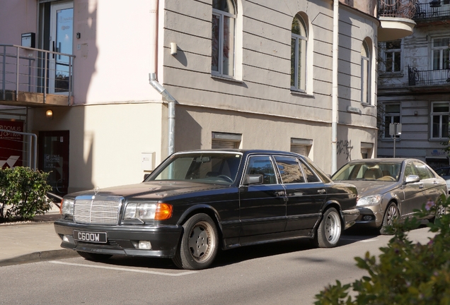 Mercedes-Benz 560 SEL AMG W126