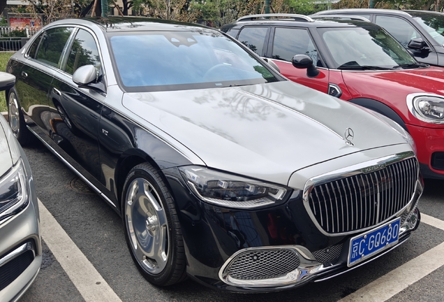 Mercedes-Maybach S 680 X223